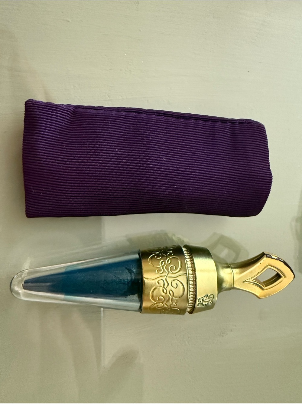 Eye kohl (Indian & middle east style)